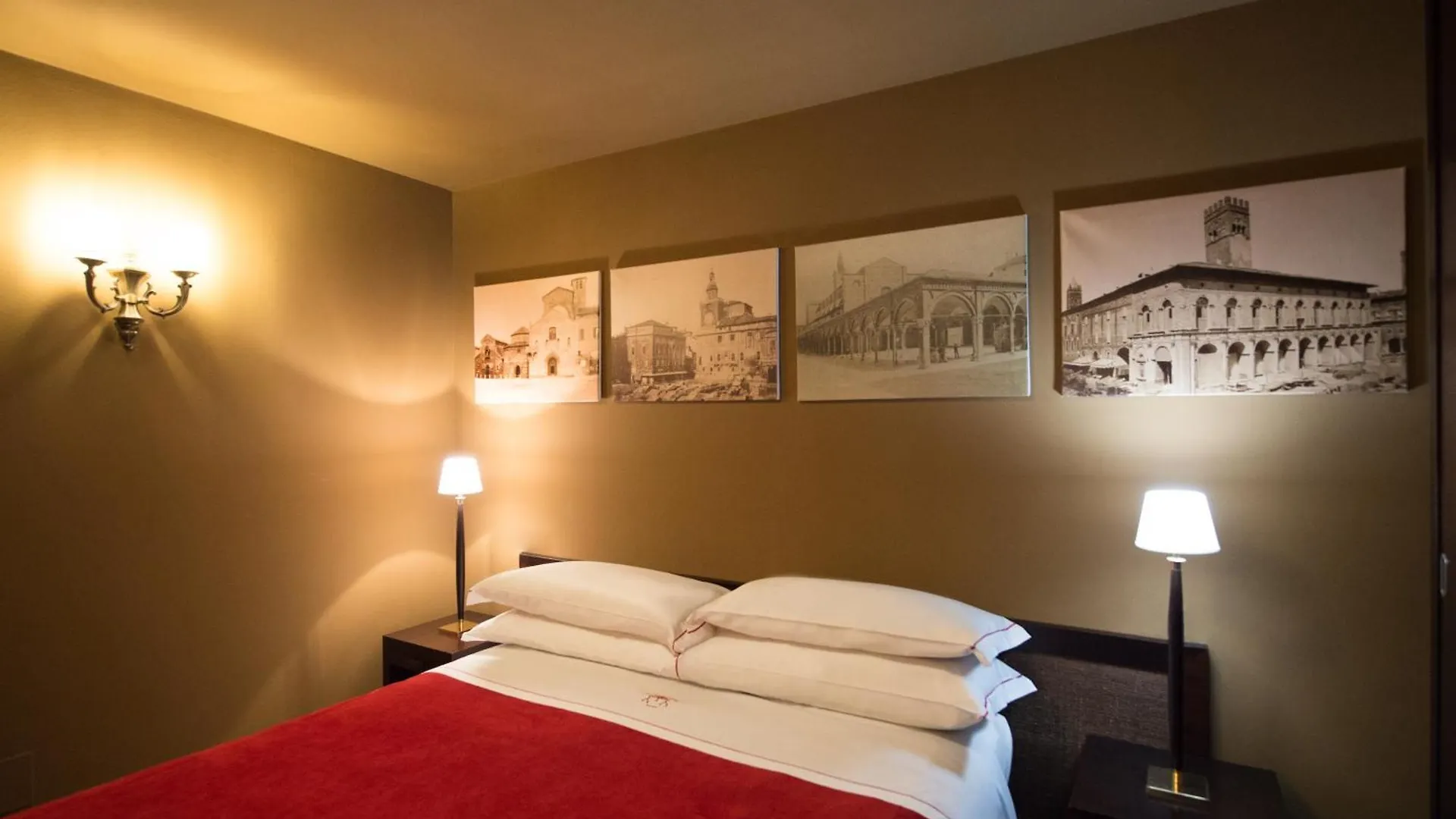Phi Hotel Bologna Apartments Italy