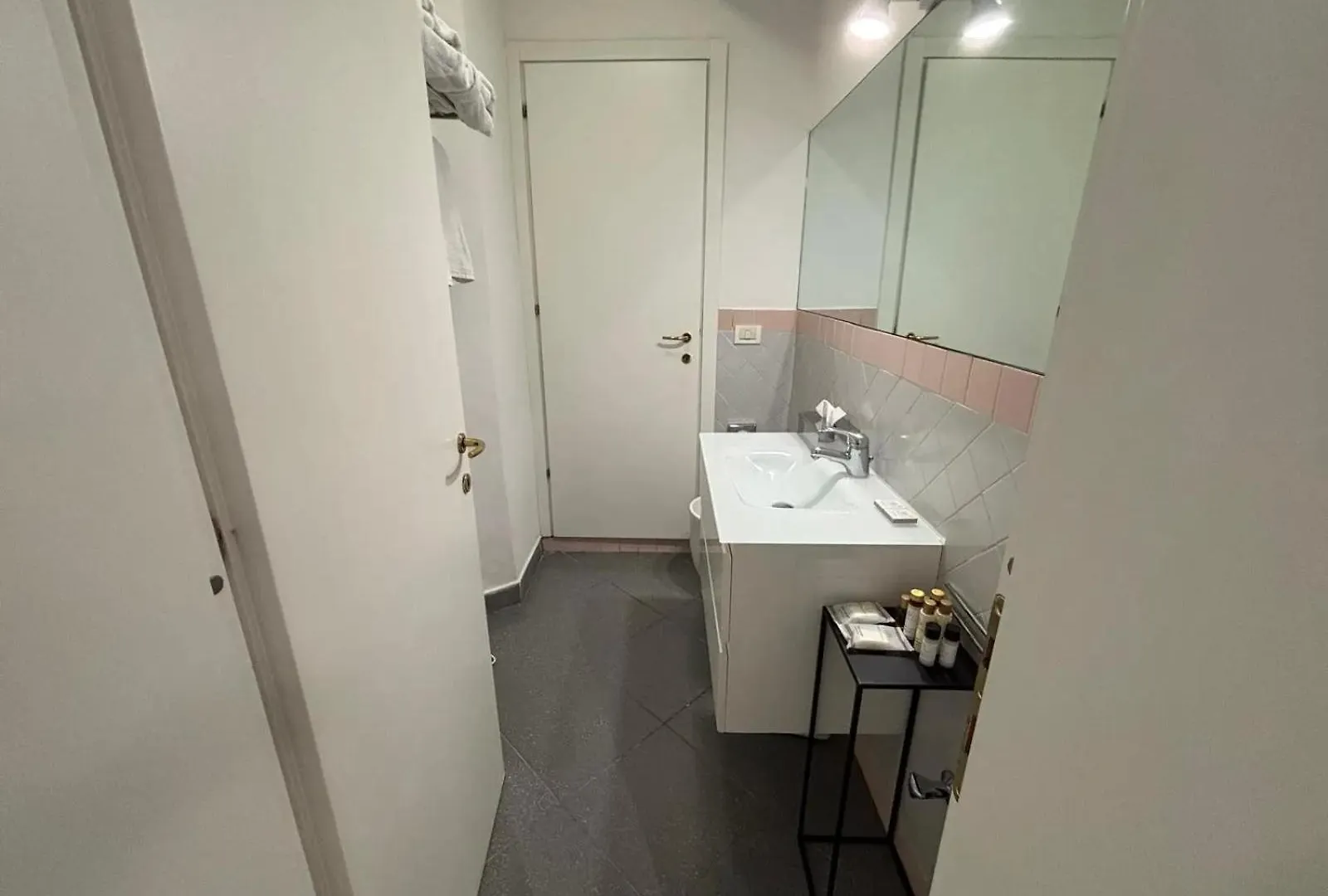 Phi Hotel Bologna Apartments
